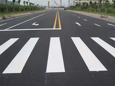 道路標(biāo)線(xiàn)和道路劃線(xiàn)有什么區(qū)別?